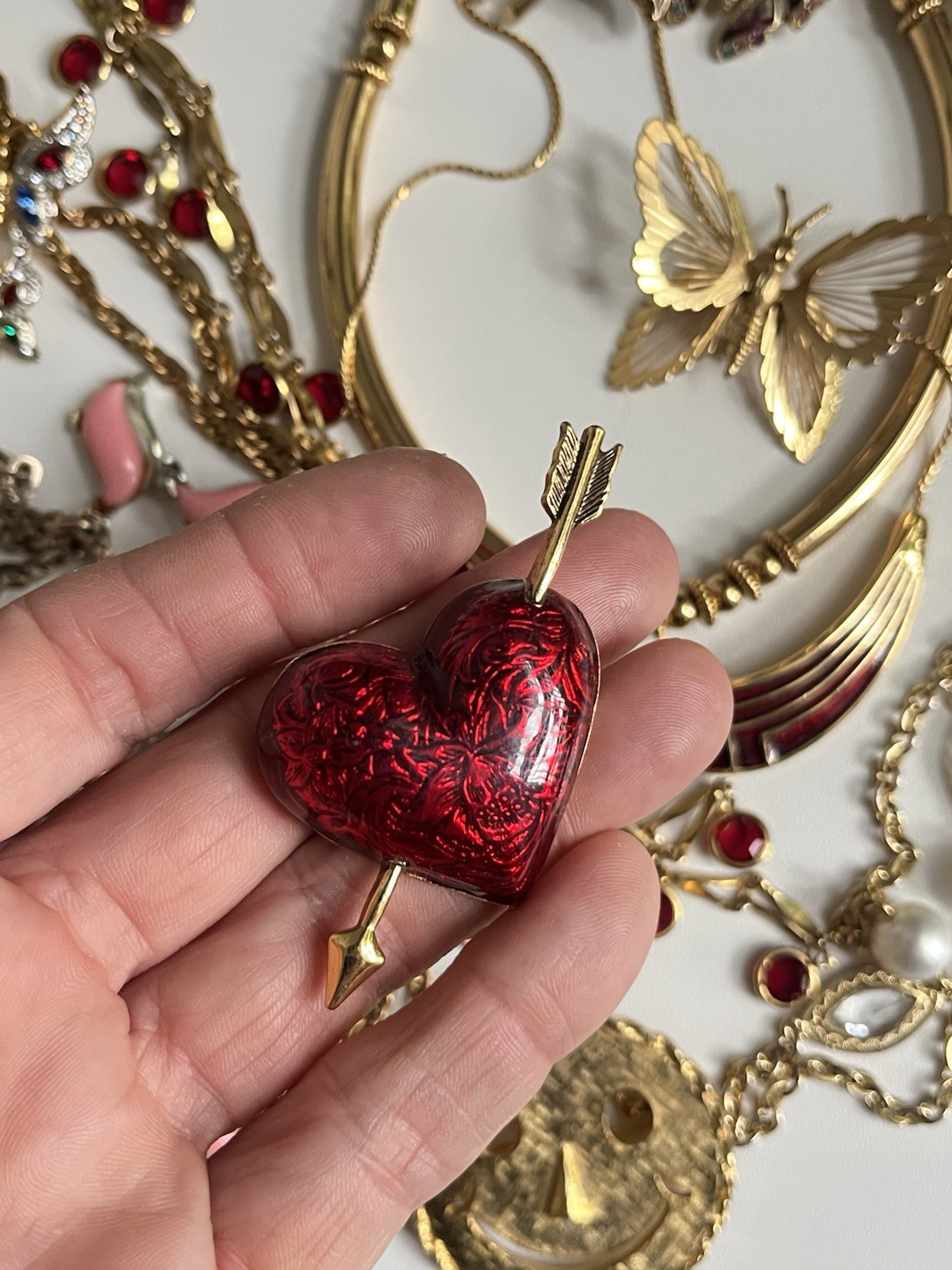 Vintage Jewelry Lot Monet Coro LC Avon Coventry Enamel Rhinestone Heart 1960-80’