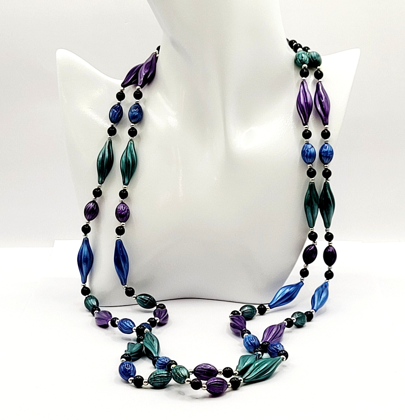 Peacock Colors Purple & Blues Gold Tone Acrylic Lucite Beaded Vintage Necklace