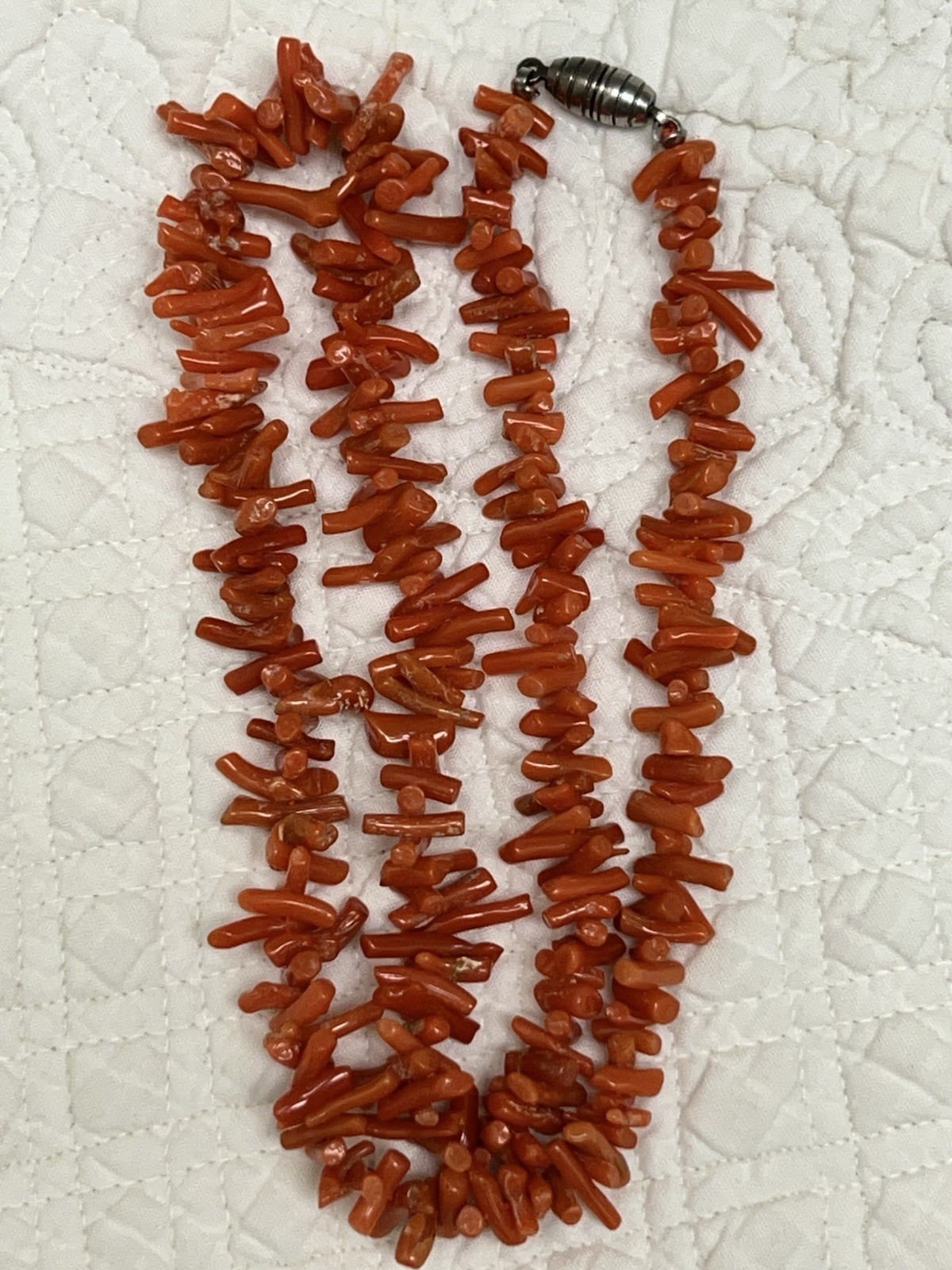 NICE VINTAGE GENUINE NATURAL CORAL BRANCH BEAD NECKLACE BARREL CLASP 18.5”