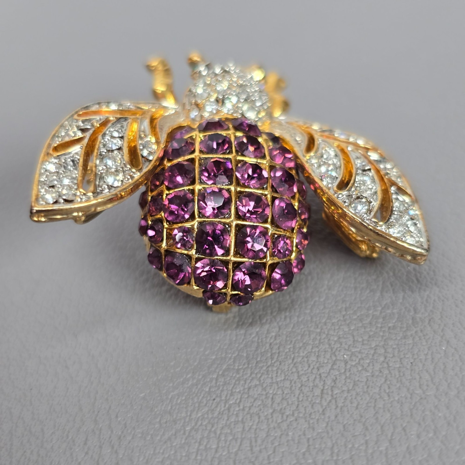 Cool Gold-Tone Bee Bug Brooch Pin W/ Purple Green & White Rhinestone Crystals