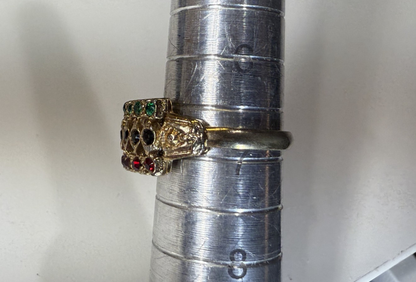Vintage Red Green & Black Rhinestone Gold Tone Ring Size 7