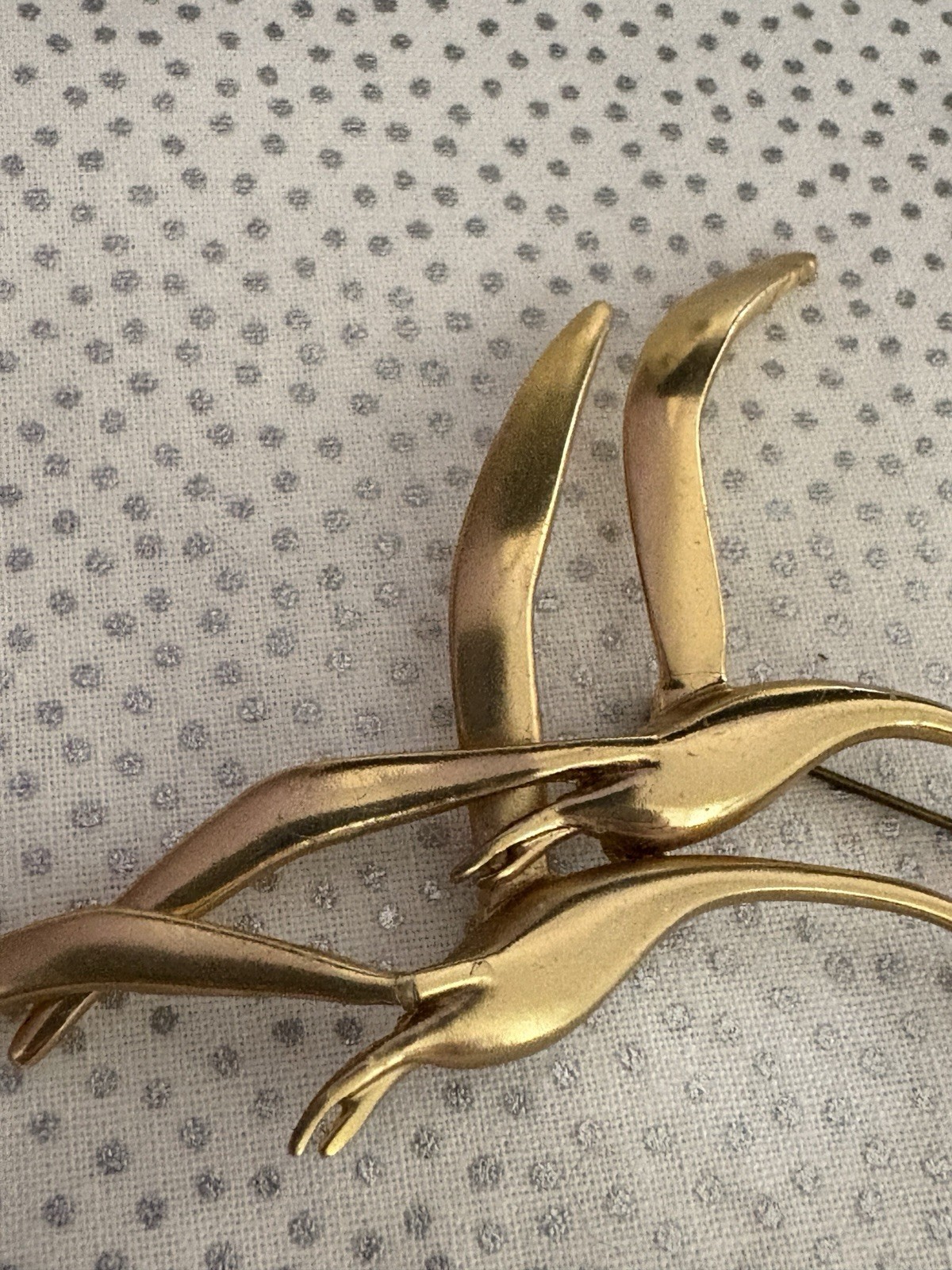 Vintage Brooch Pin Bird Gold Tone Brooch Looks Like Unsigned ORENA PARIS