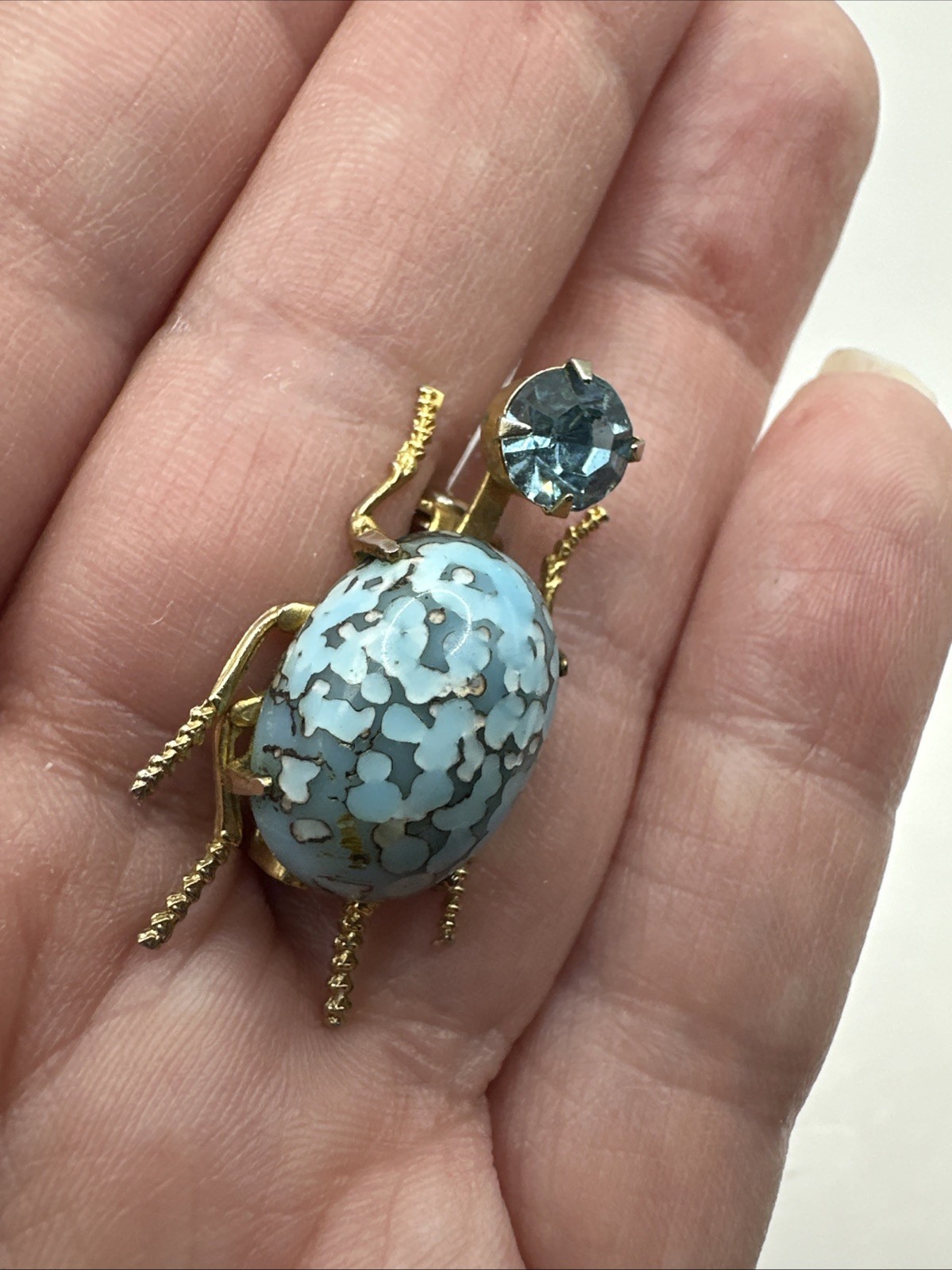 Vintage BEETLE BUG INSECT PIN Brooch Gold Tone Rhinestone 1.25”