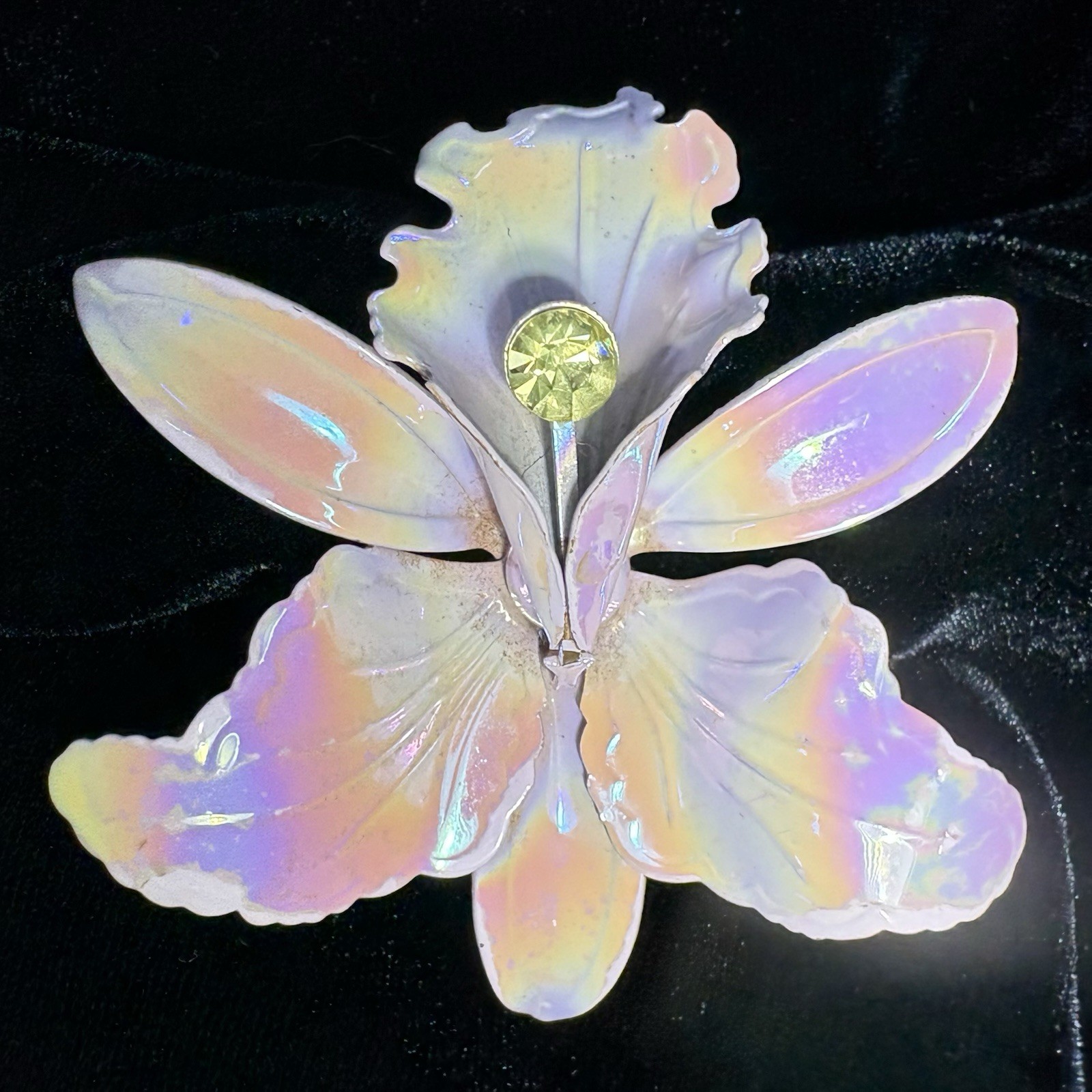 Vtg Flower Power Orchid Brooch Iridescent Lilac Purple Enamel Rhinestone PinREAD