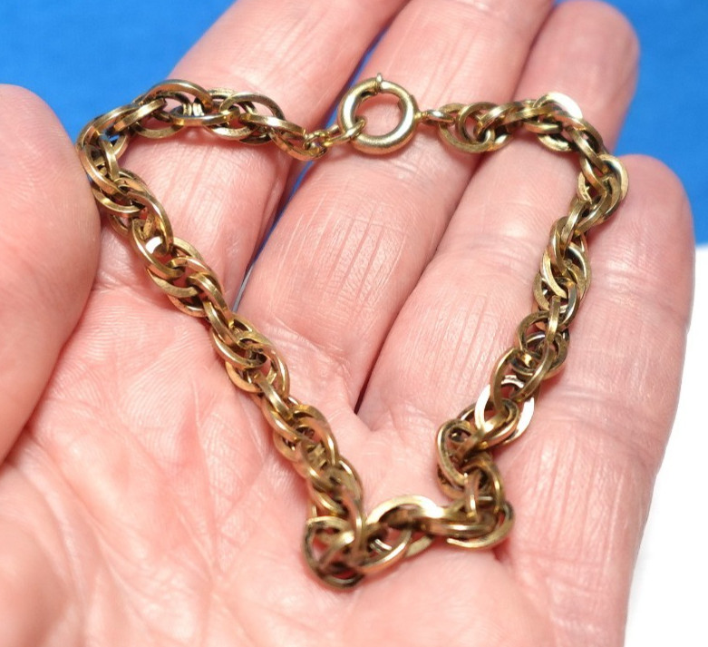 GOLD FILLED CHAIN BRACELET VINTAGE 7 1/2 INCHES 8.7 GRAMS J-886