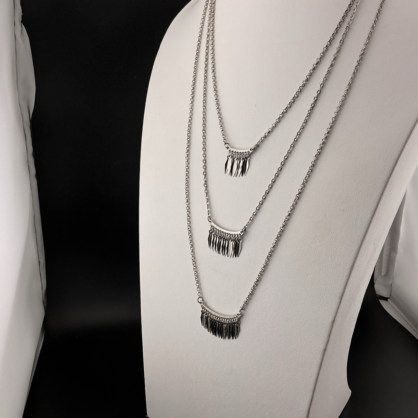 Vtg Necklace Tiered SilverT Metal Fringe 3 Strand Boho Chic Fashion Trend 18-21”