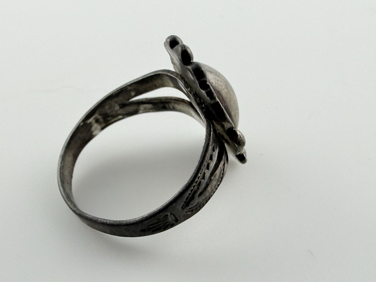 Vintage Sterling Silver Slight Dome Topped Ring 925 Size 6.5 Weighs 4.1g