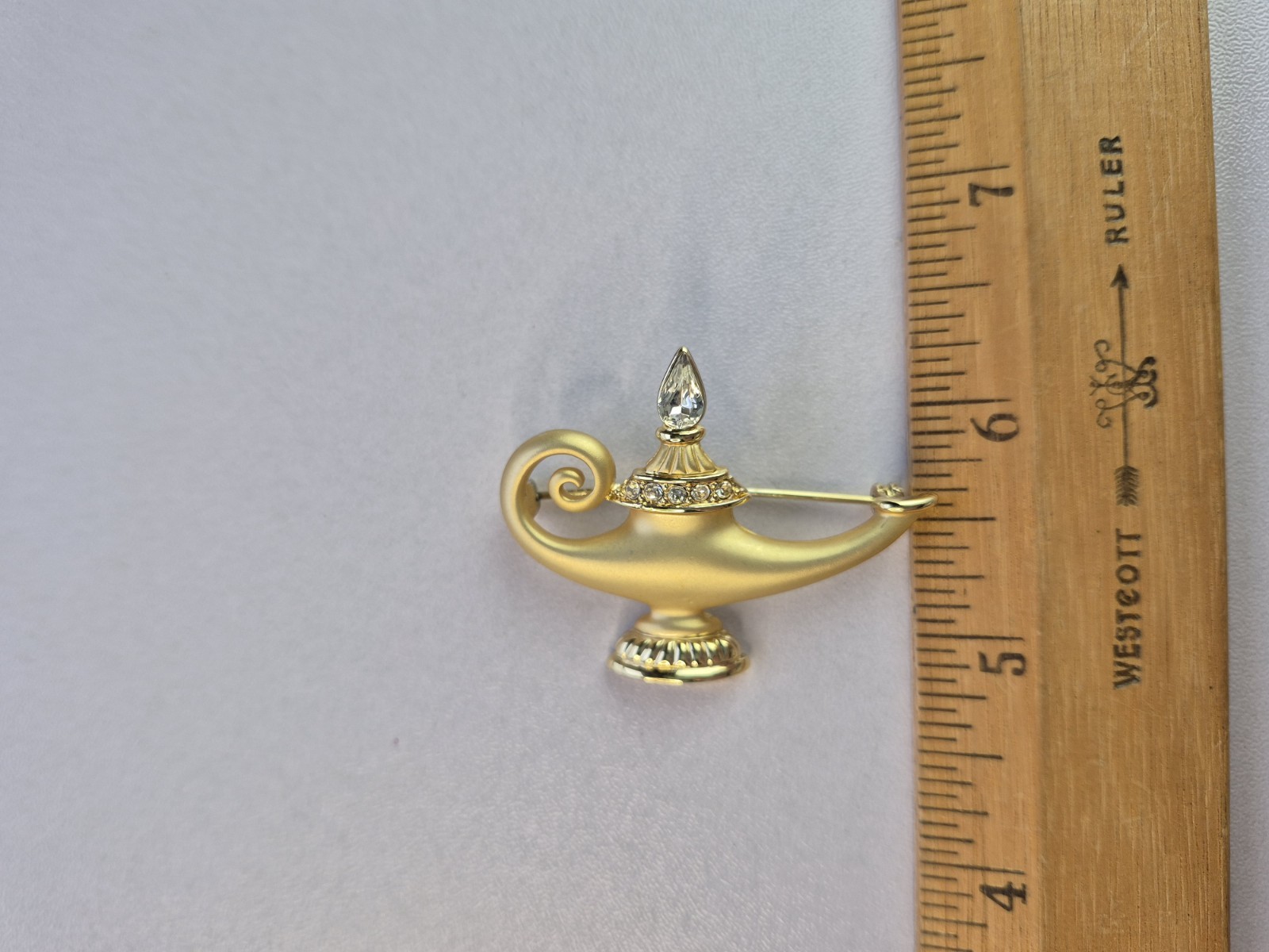 Genie Lamp Brooch AJC Matte Gold Tone Finish Rhinestone Aladdin Costume Pin
