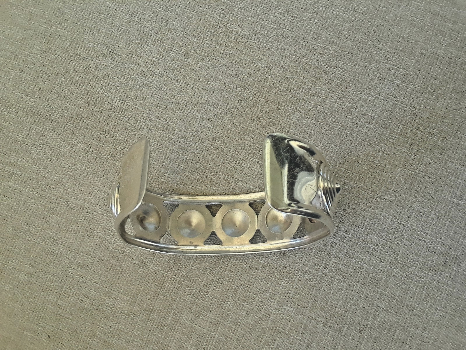 Rare Vintage Mario Tanzi Sterling Cuff Bracelet about 7.5″, 1-1/4″ gap 46.5gr
