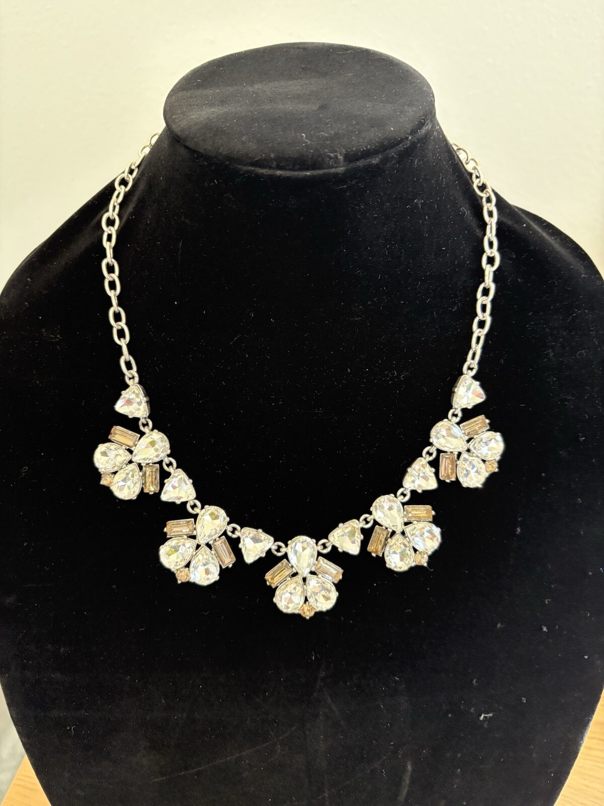 Stella & Dot Rhinestone Necklace Lila Clear & Gray Silver Tone Statement 21”