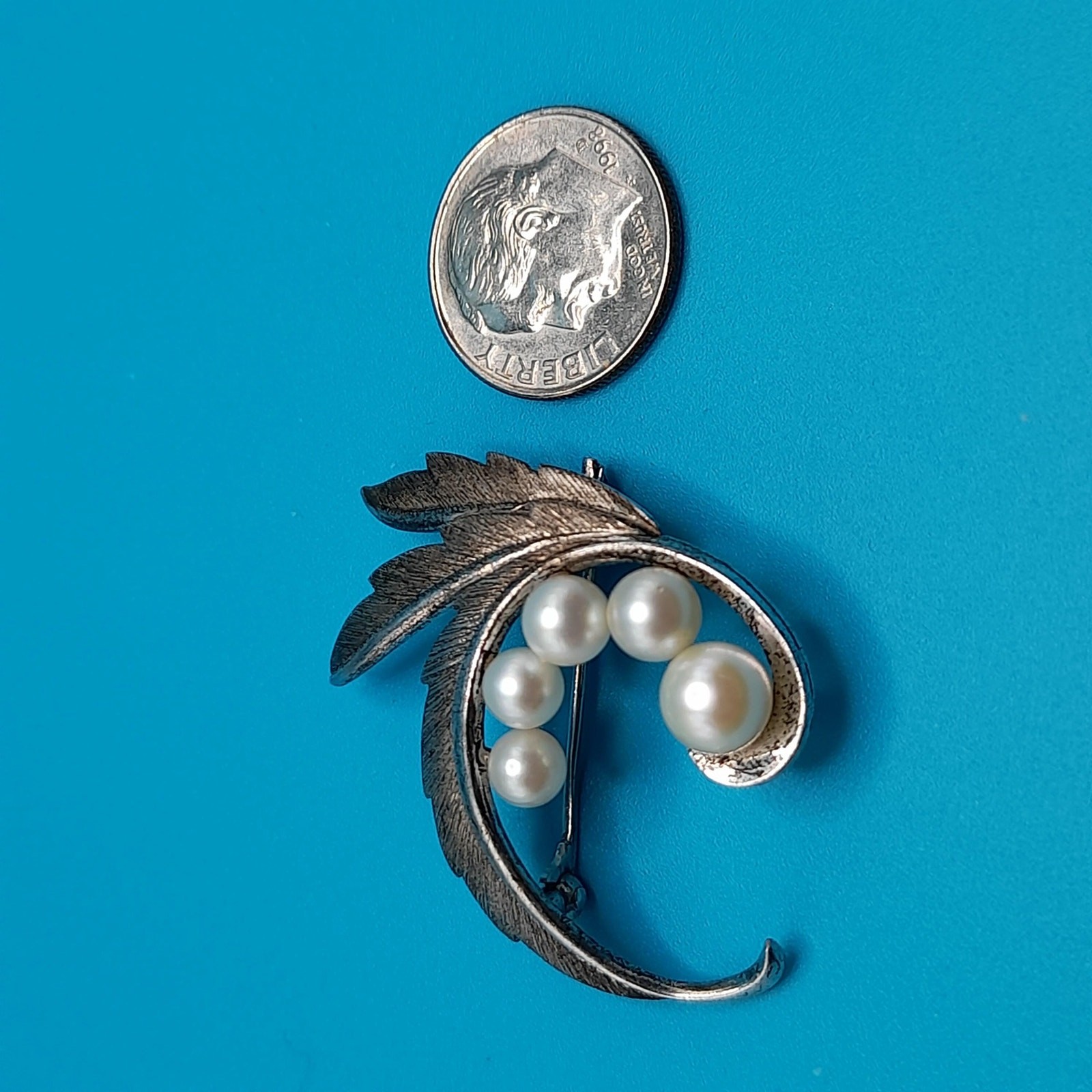 Mikimoto Sterling Silver Akoya Pearl Brooch 1950s Leaves Design Vintage