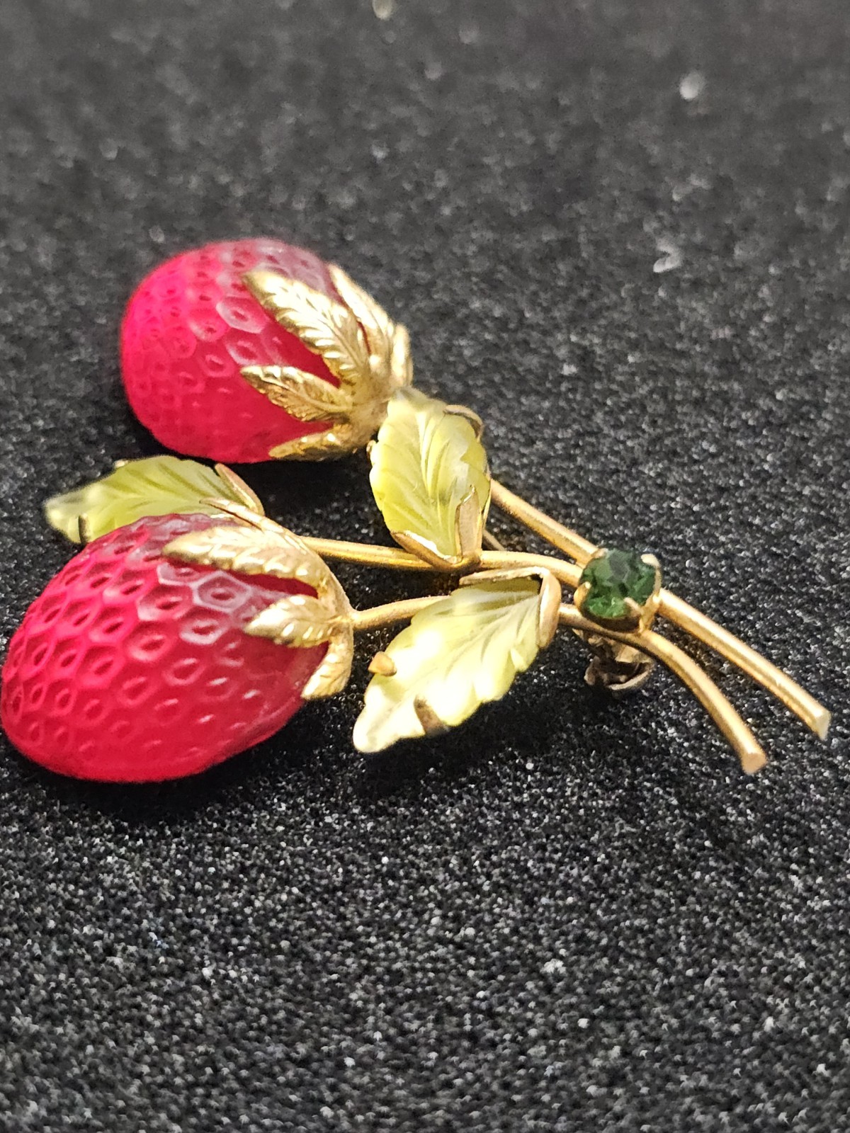 Vintage Austria Strawberry Brooch Frosted Red Glass Fruit Rhinestone Pin