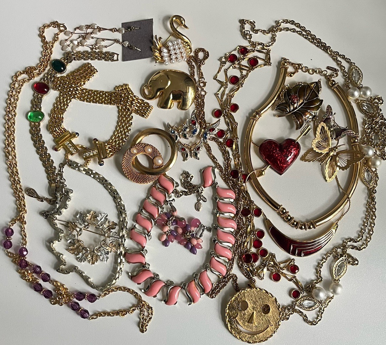 Vintage Jewelry Lot Monet Coro LC Avon Coventry Enamel Rhinestone Heart 1960-80’