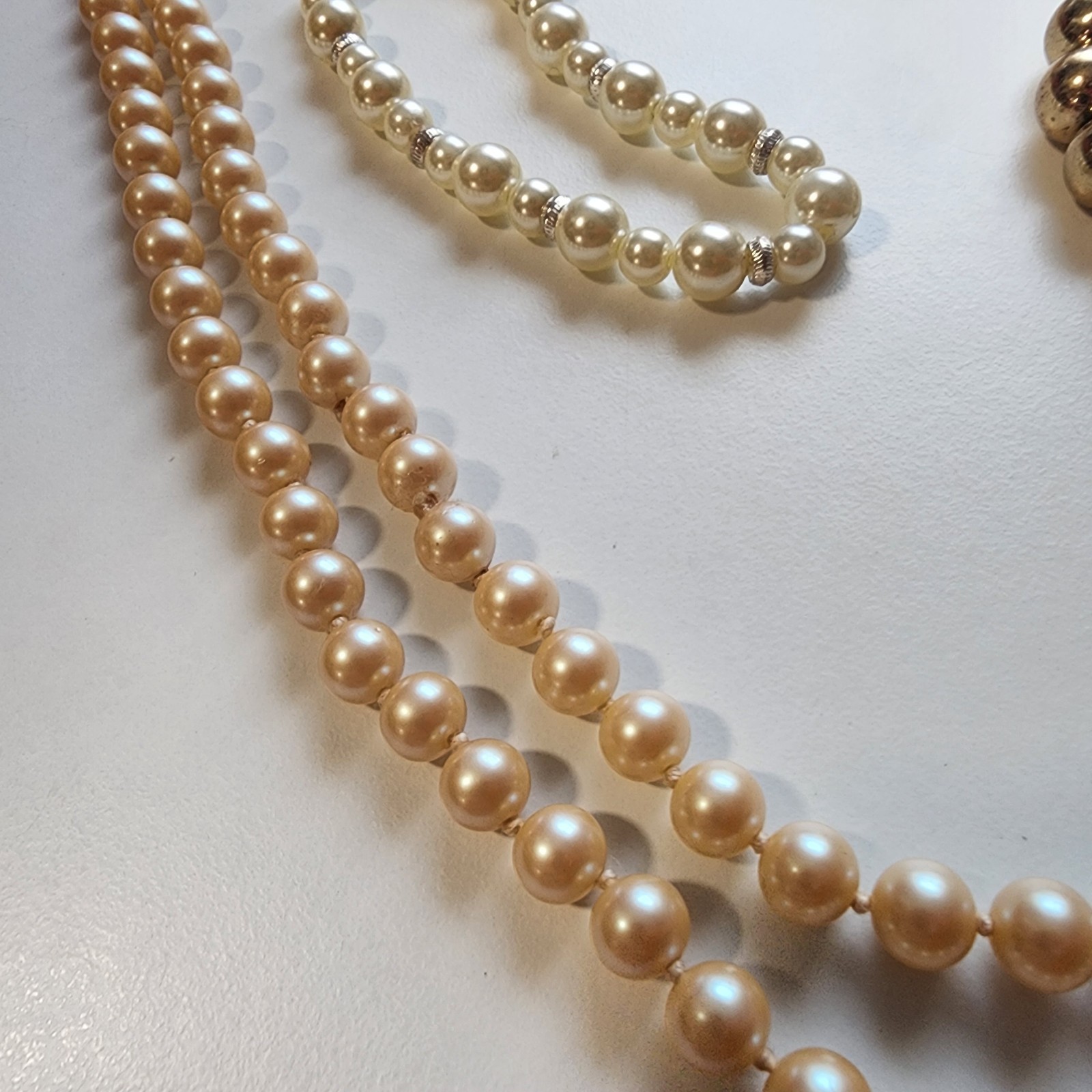 Lot Of 3 Vintage Faux Pearl / Beads Bracelets Necklace Choker Round Stretch