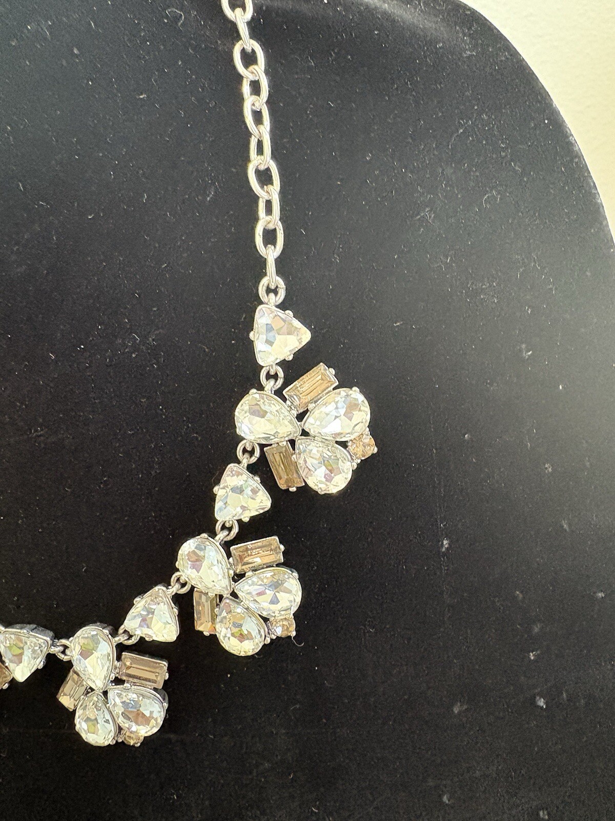 Stella & Dot Rhinestone Necklace Lila Clear & Gray Silver Tone Statement 21”