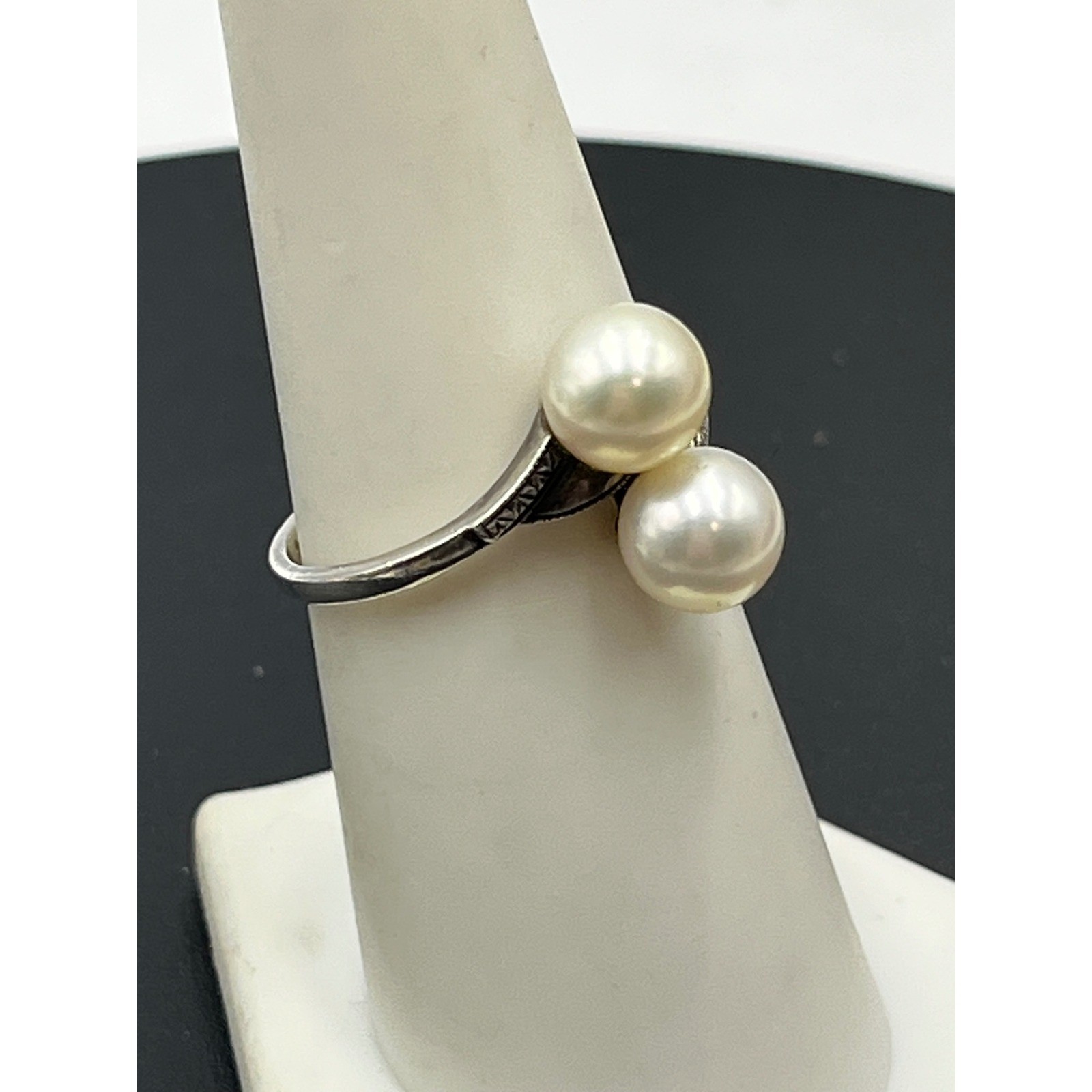 Mikimoto Vintage estate Akoya Pearl Sterling Silver 925 Toi et Moi Bypass Ring