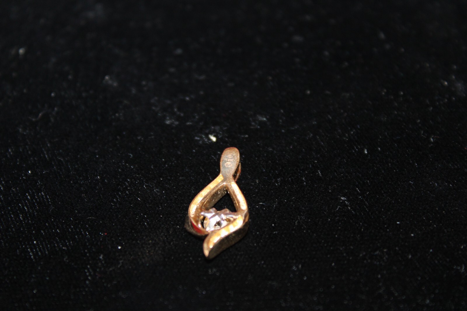 14K Yellow Gold Diamond Charm/Pendant 3.1g