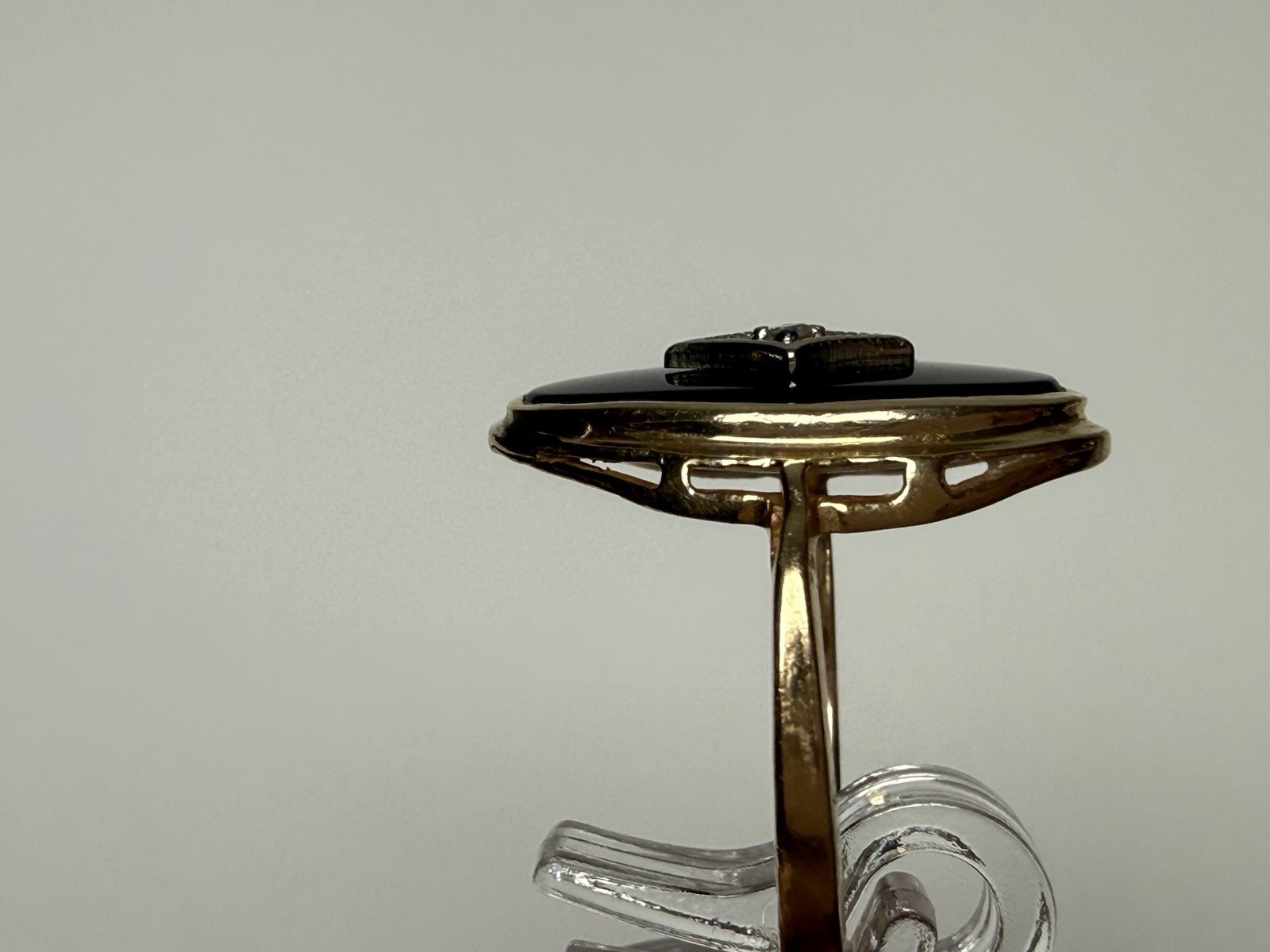 14k Yellow Gold Diamond Oval Black Onyx Size 7 Ring Art Deco