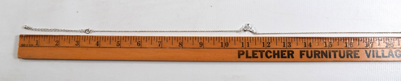 Silver Tone Necklace Clear Rhinestone Pendant Beautiful 19″