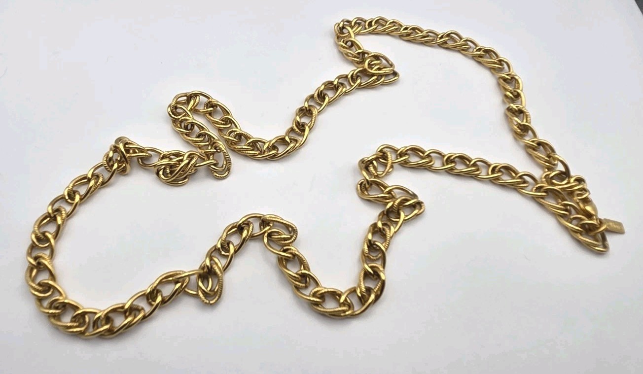 Vintage Monet Gold Tone Spiga Wheat Chain Necklace Signed Textured
