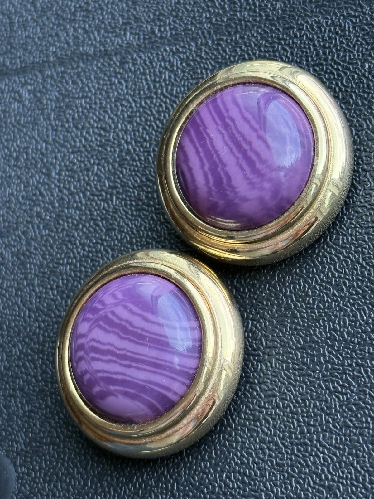 Vintage Designer Gay Boyer Earrings Purple Dome Gold Tone Large Clip On A
