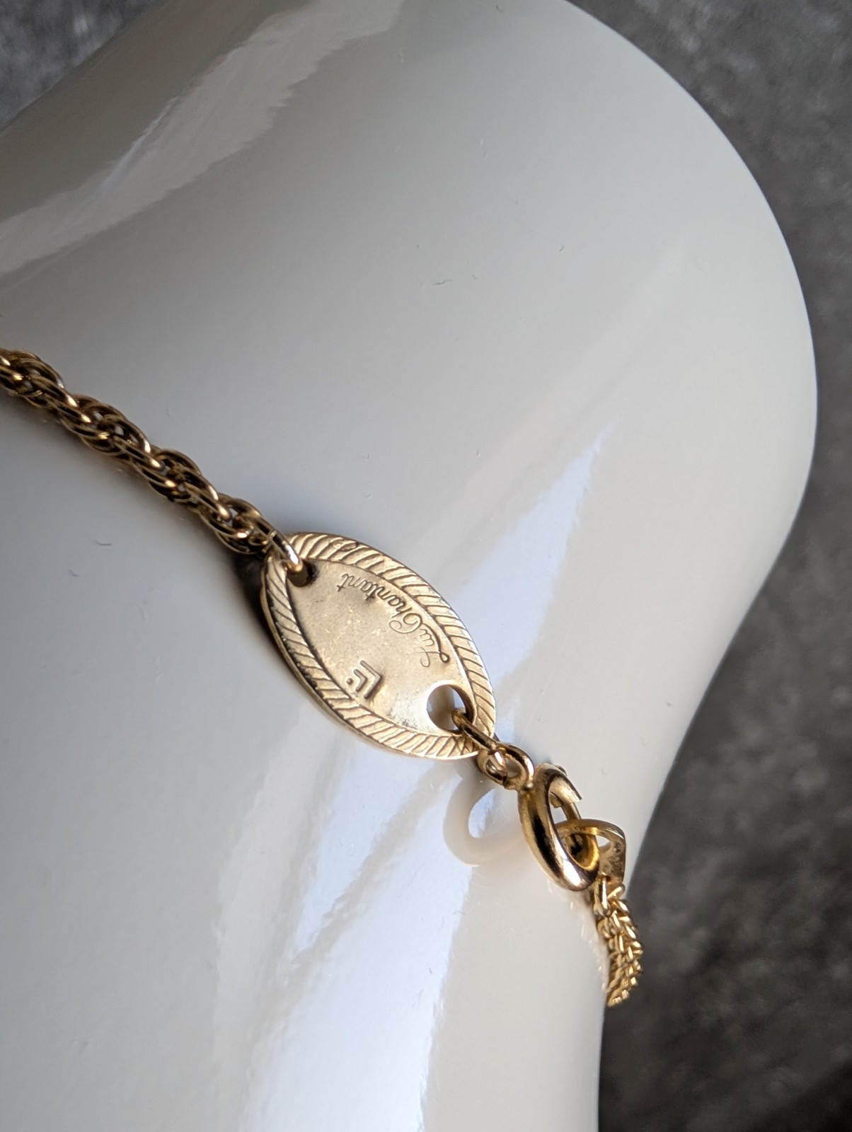 Vintage Lui Chantant Victorian Revival Convertible Brooch Pendant Necklace