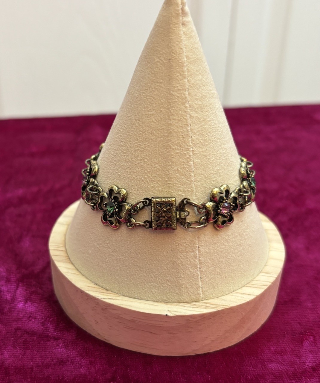 Bronze Tone Floral Shaped Link Rhinestones Bracelet 7.5
