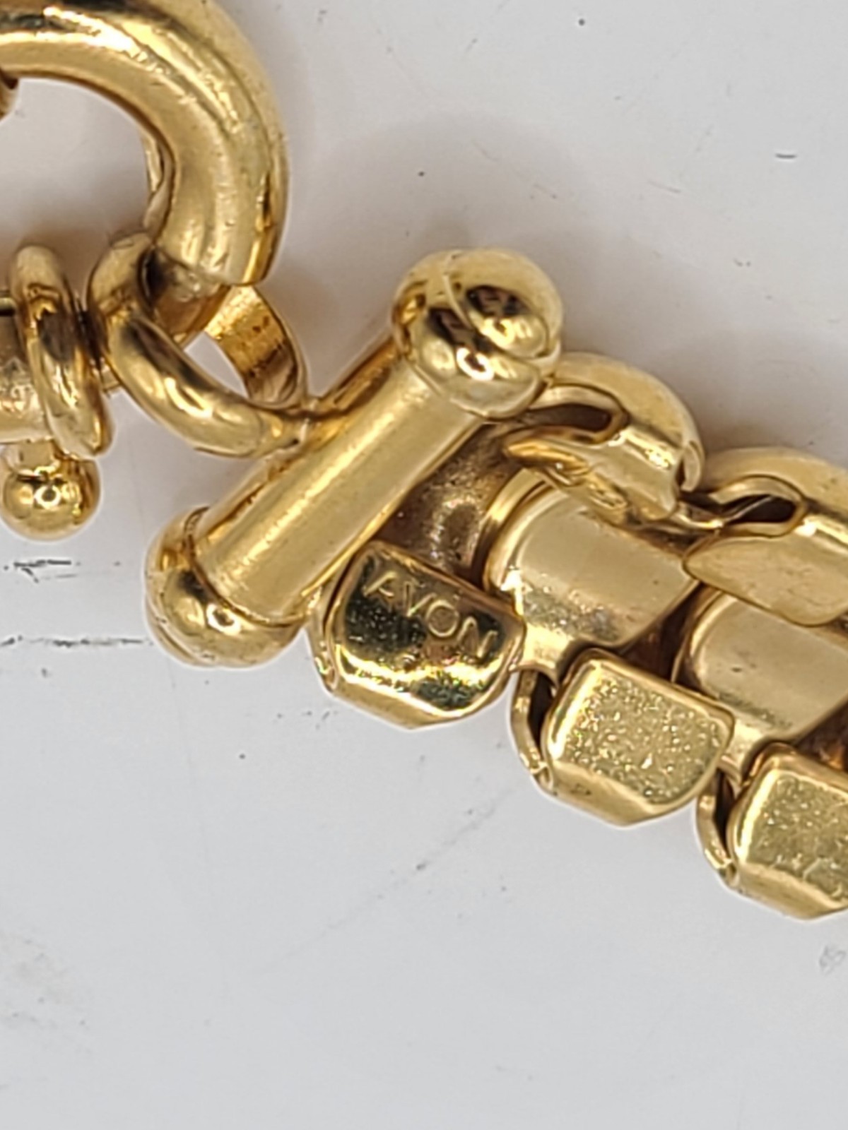 Vtg Goldtone Avon SD Rounded Links Articulated Slinky 18″ Necklace Signed