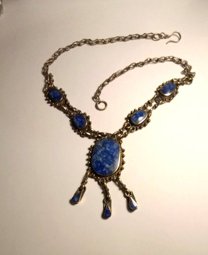 Beautiful Vintage Sodalite Stone Bib Necklace