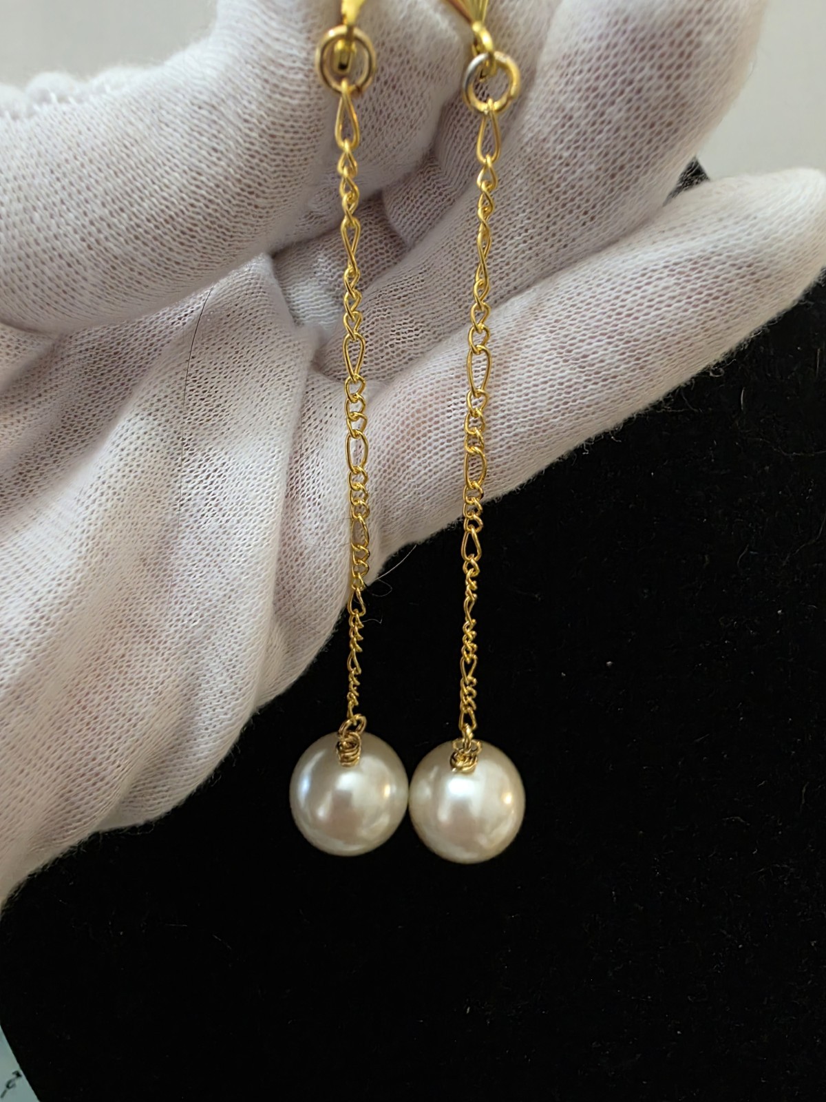 TWIGGY STYLE Ball Drop Dangle with Faux Pearl Long Beaded Earrings 1960s Goldp.