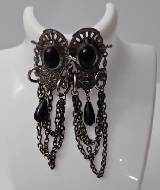 Vintage Victorian Retro Goth Silver Tone Black Chain Dangle Pierced Earrings