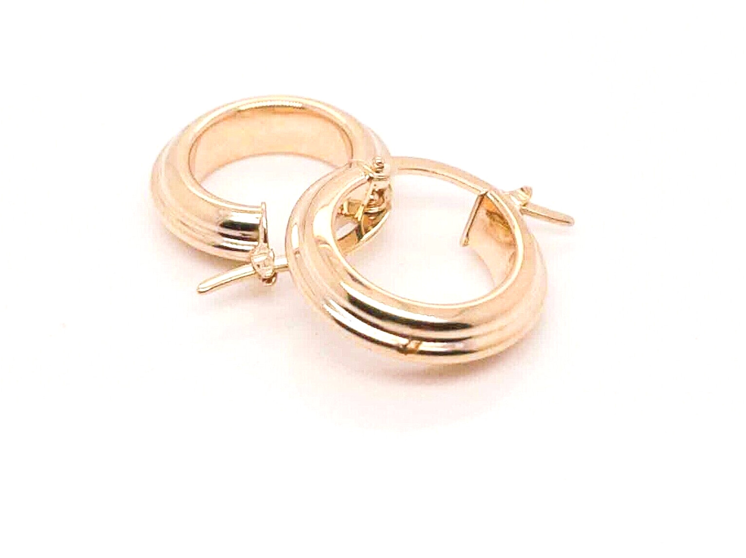 Vintage 14 Karat Gold Italian Hoop Earrings – 14k VR