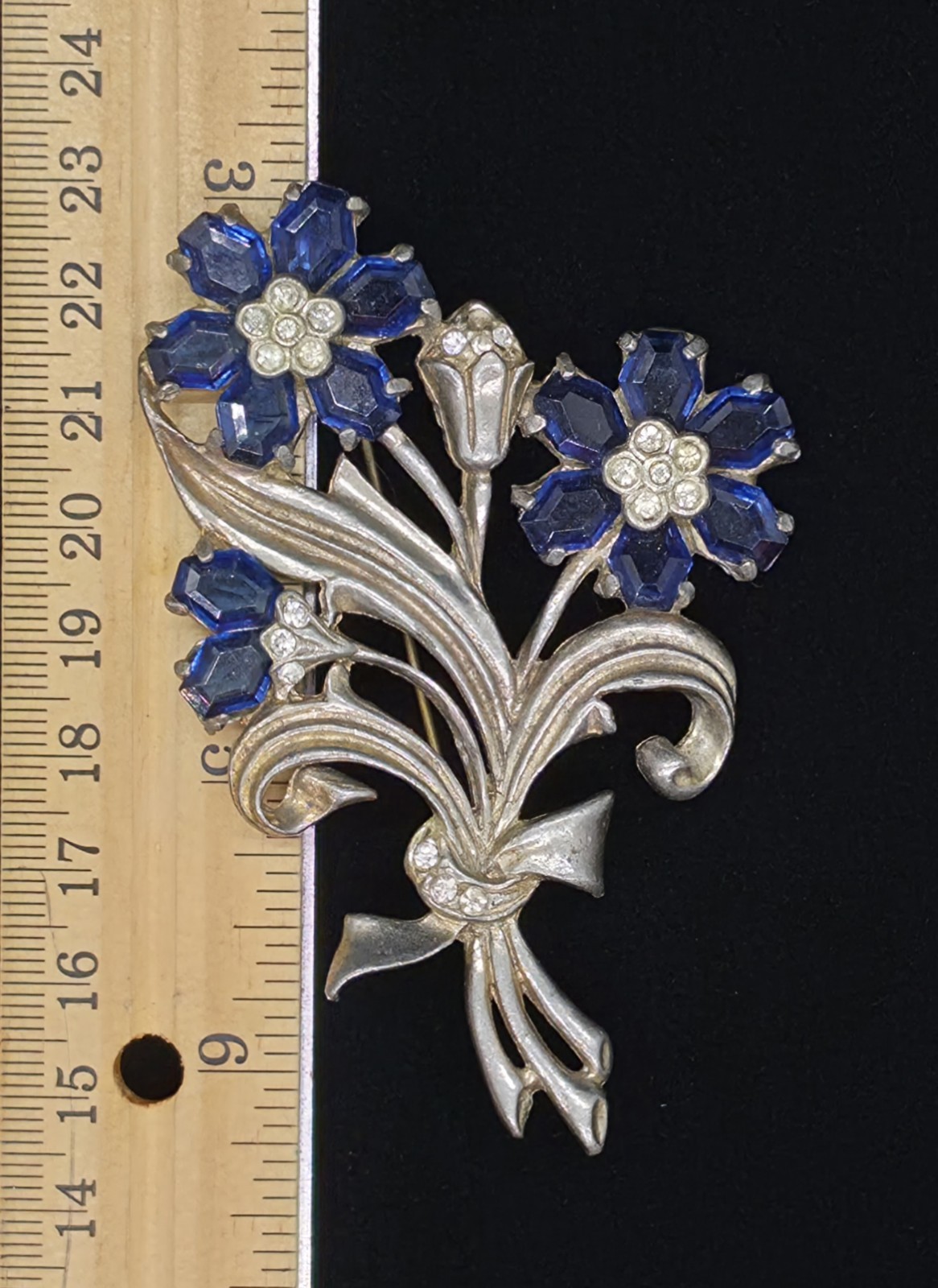 Vtg 1930s Coro Style Floral Bouquet Spray Rhinestone Brooch Pin