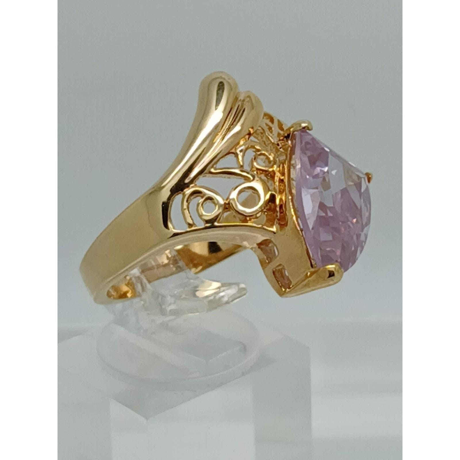 Vintage 1990s Bold Gold Tone Purple Lilac Statement Ring New-Old-Stock Size 8