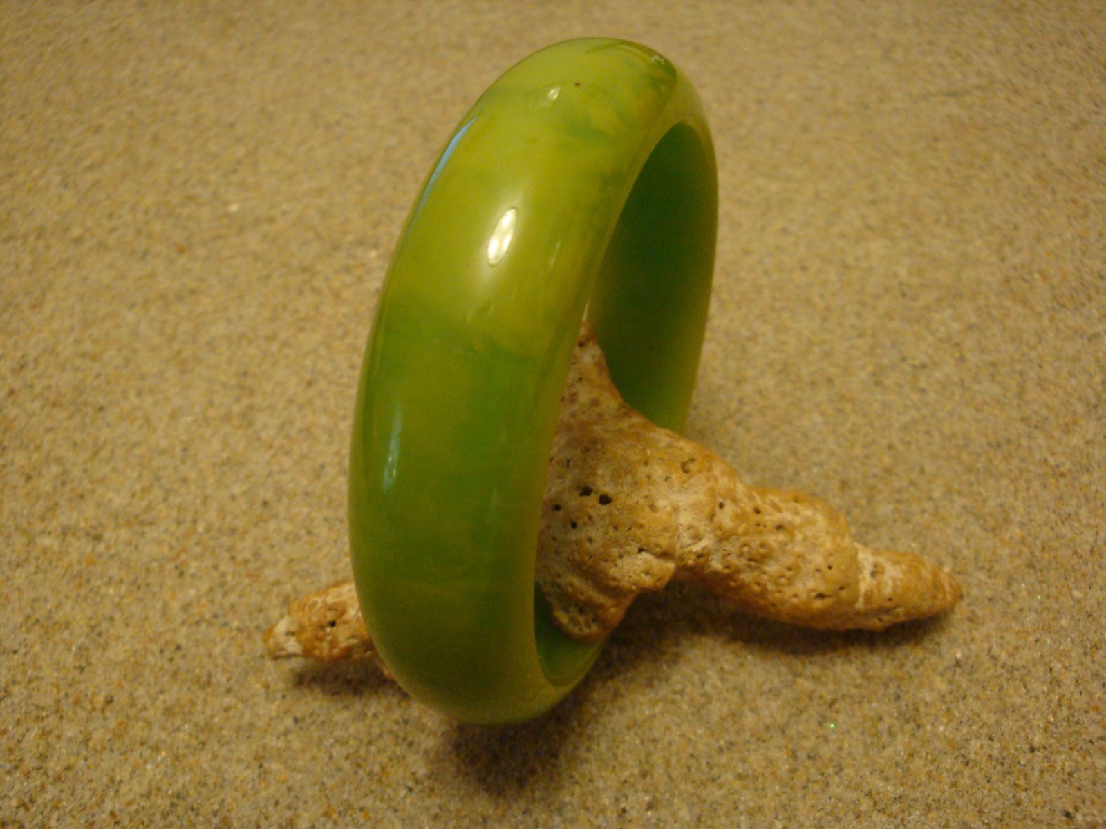 Vintage 3/4″ Bakelite Bracelet! Mottled Lime Green & Yellow Custard Colors!