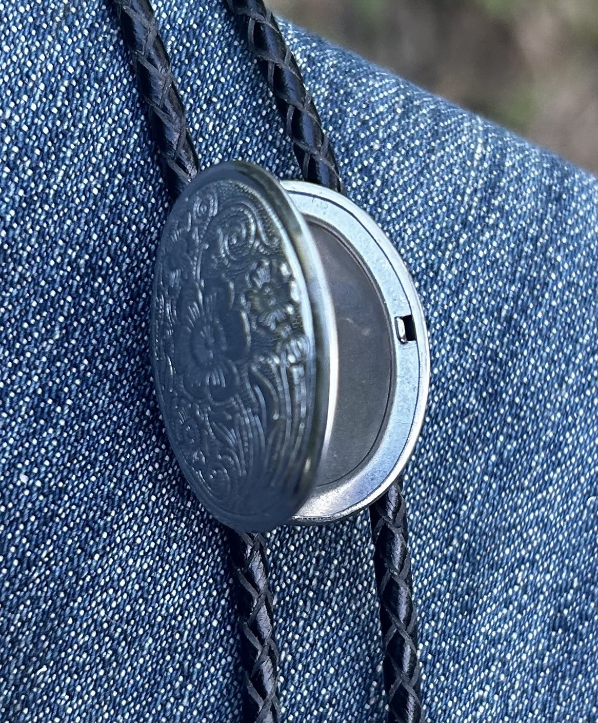 Vintage Style Oval Silver Locket Bolo Tie Black Leather Cord FREE SHIPPING