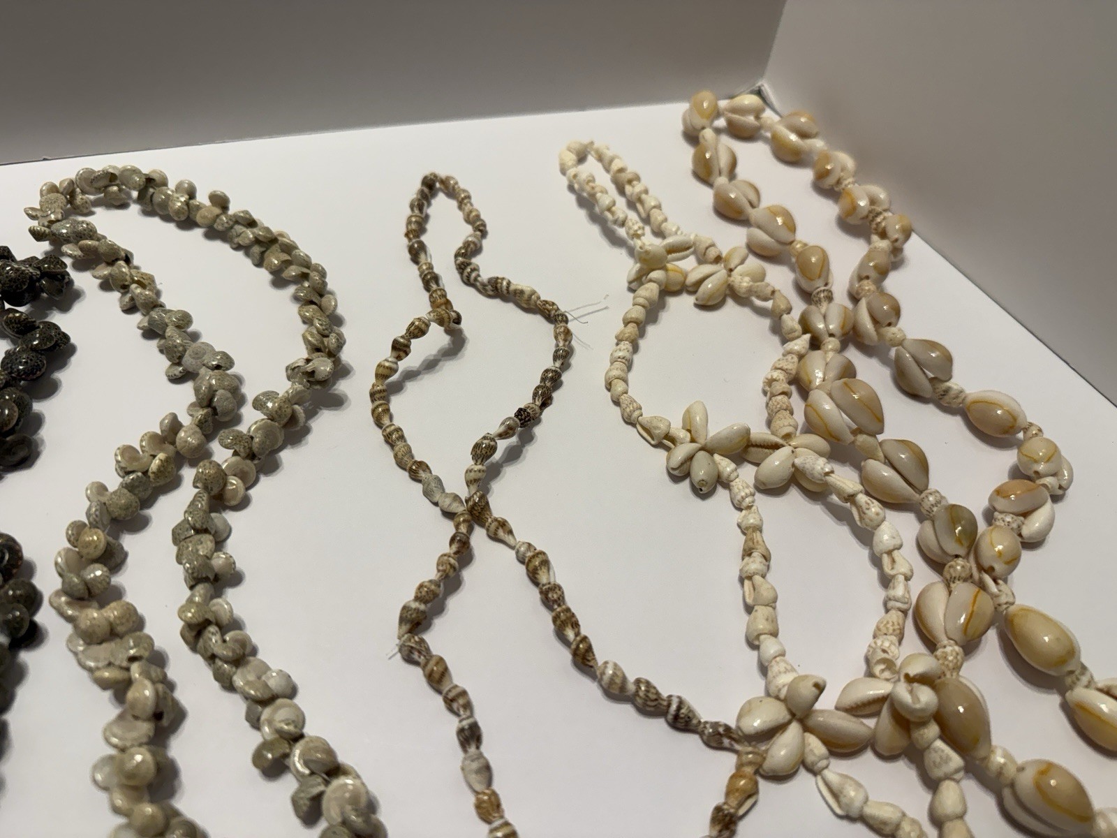 Shell Necklaces Vintage Style Shell Lei Tiny Natural Sea Shells Lot Of 8
