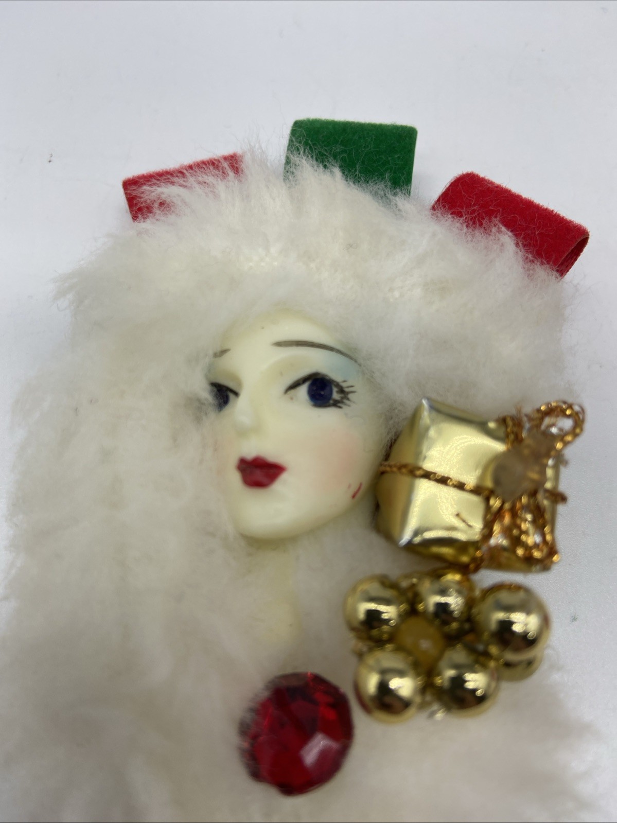 Vintage Christmas Brooch Lot 2pc Faux Fur Velvet Lady Face Gift Box Holiday Pins