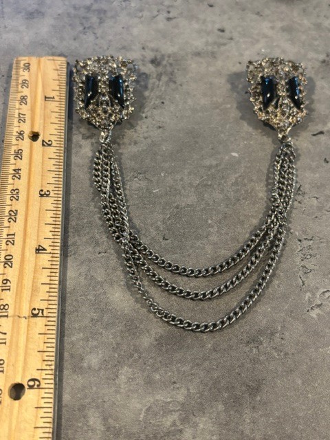 Vintage Double Connecting Chain Brooch Pin Black stones and Silver Tone