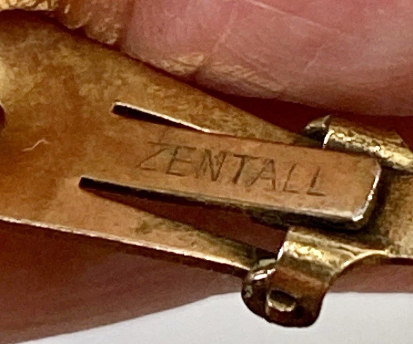 “Signed Zental Vintage Sun Face Earrings Gold-Tone Celestial Costume Jewelry”