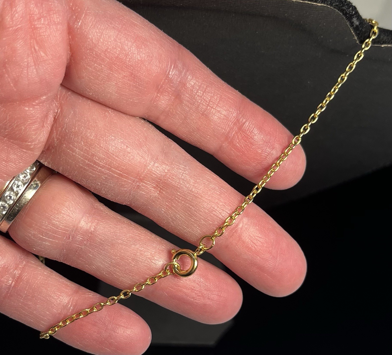 Vintage CROSS Alva Studios Museum Religious Pendant Gold Tone 24″ Necklace