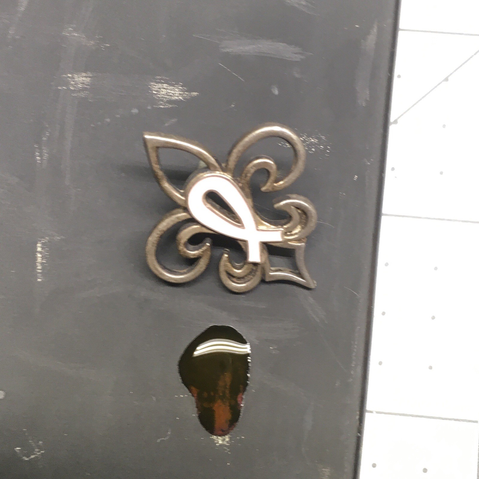 Vintage Sterling Silver Pink Breast Cancer Ribbon Fleur De Lis Pin Tack 3.3g #58