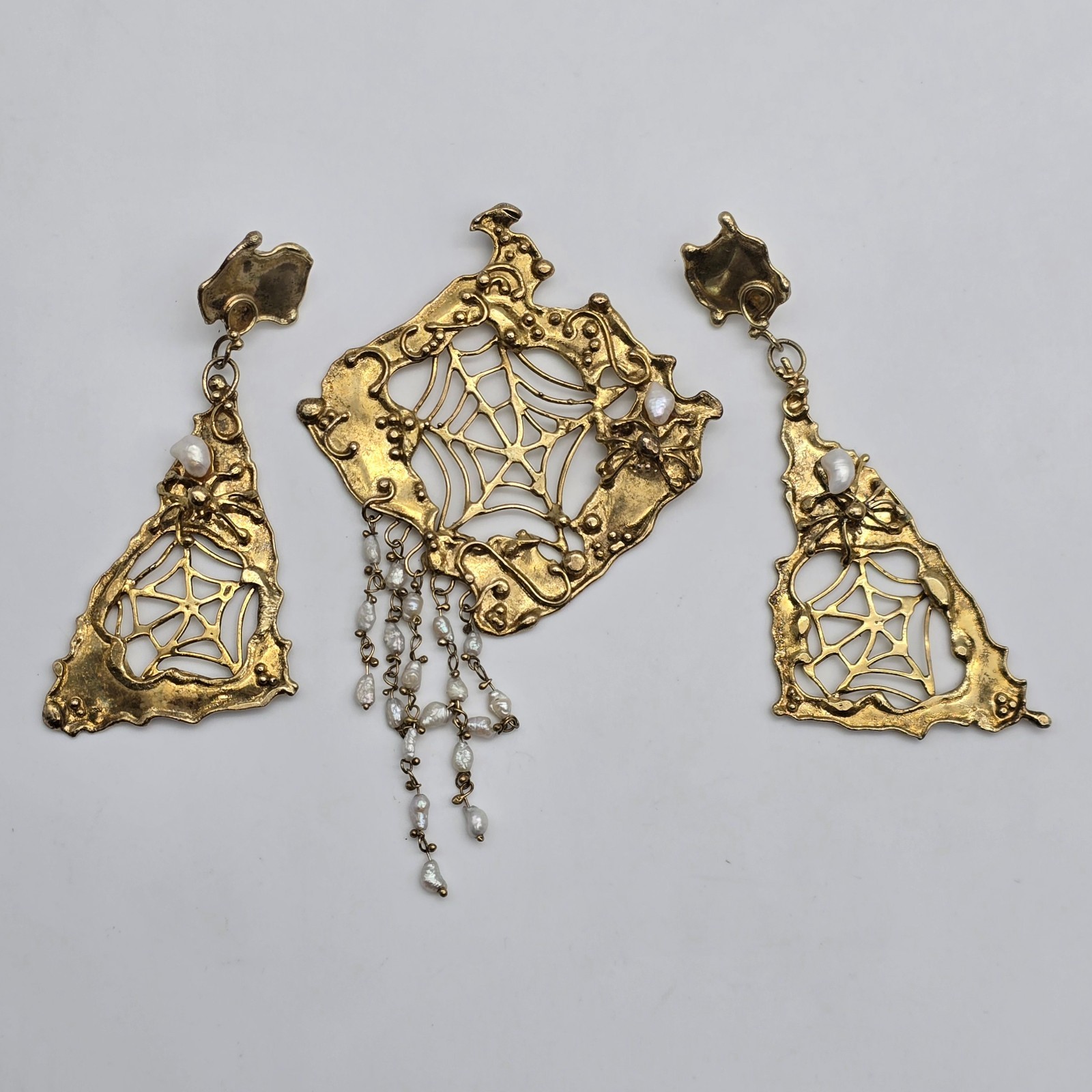 VTG Abstract Brutalist Spider Web Gold over Sterling Pearl Pendant Earrings Set