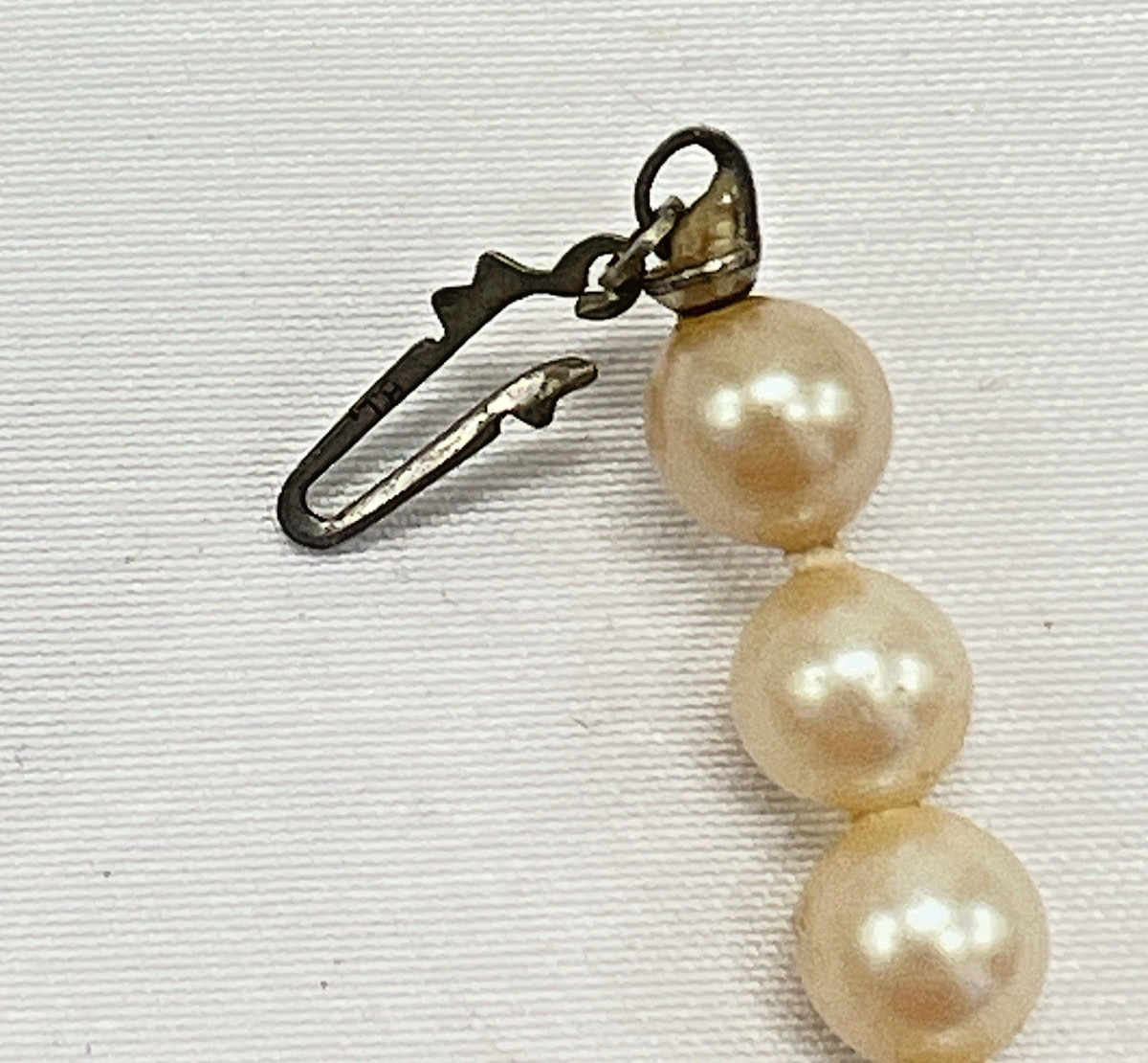 Antique/Vintage Hand Knotted Faux Pearl Necklace Sterling Fish Hook Filigree Cla