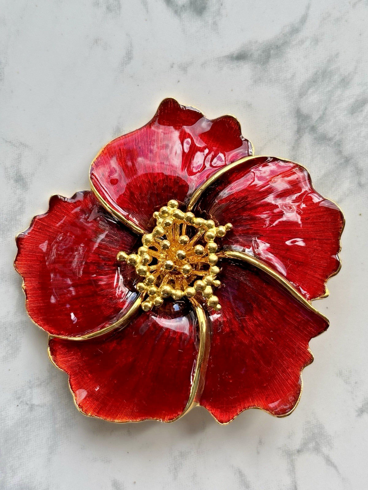 Vintage Alana Stewart Red Enamel Gold Tone Poppy Flower 3″ Brooch Pin/ Pendant