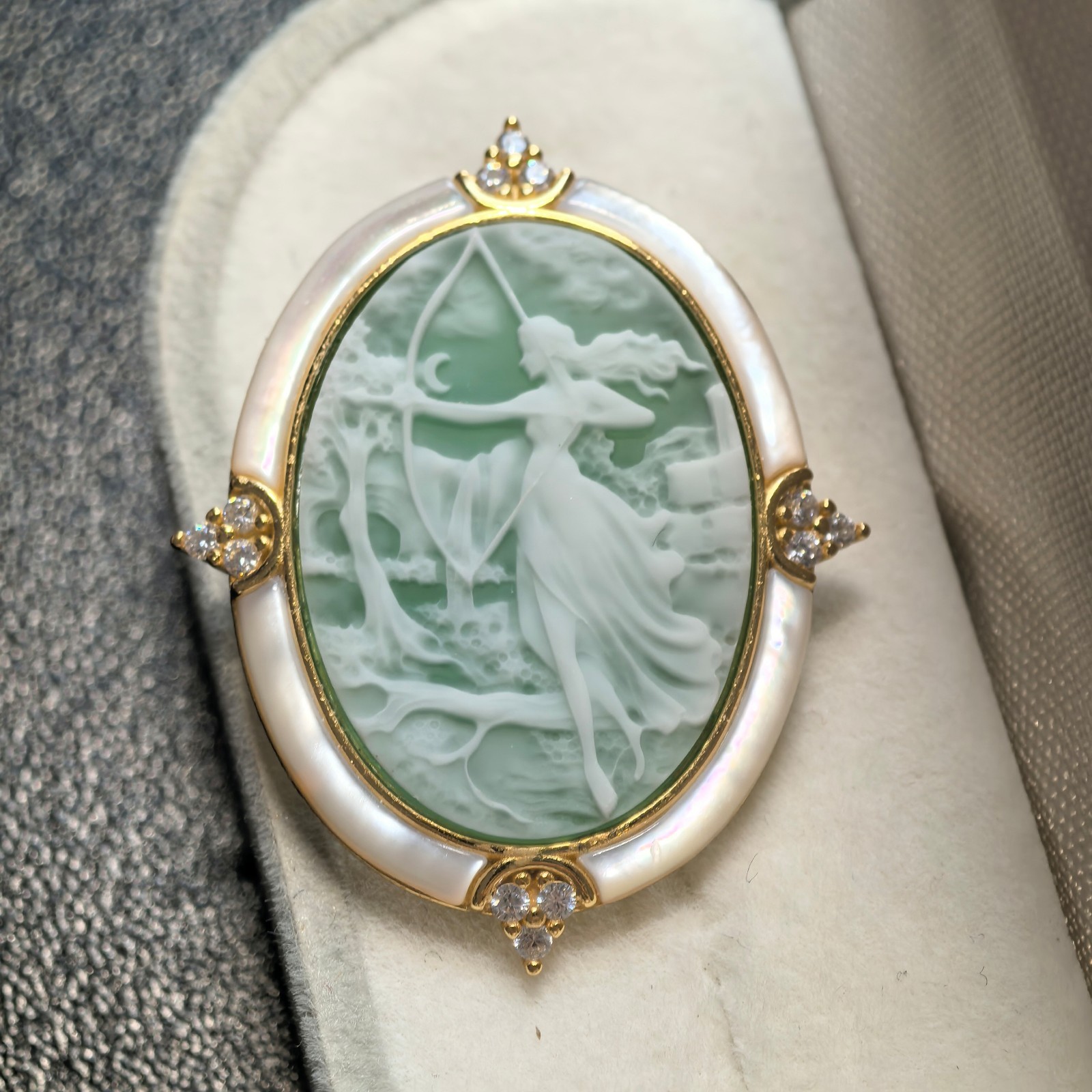 925 silver green Athena Agate cameo brooch pendant vintage estate jewelry