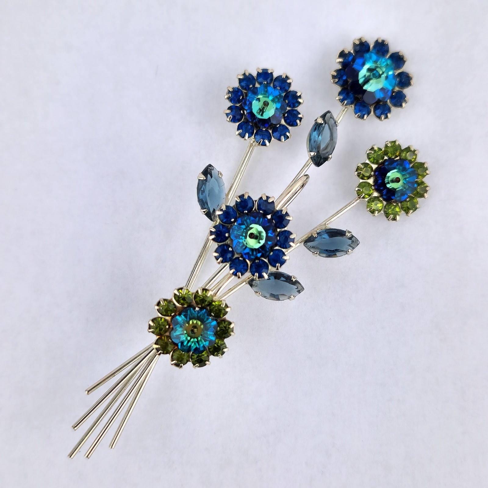 Vintage Blue Green AB Rhinestone Flower Bouquet Brooch Clip Earrings Set Atomic