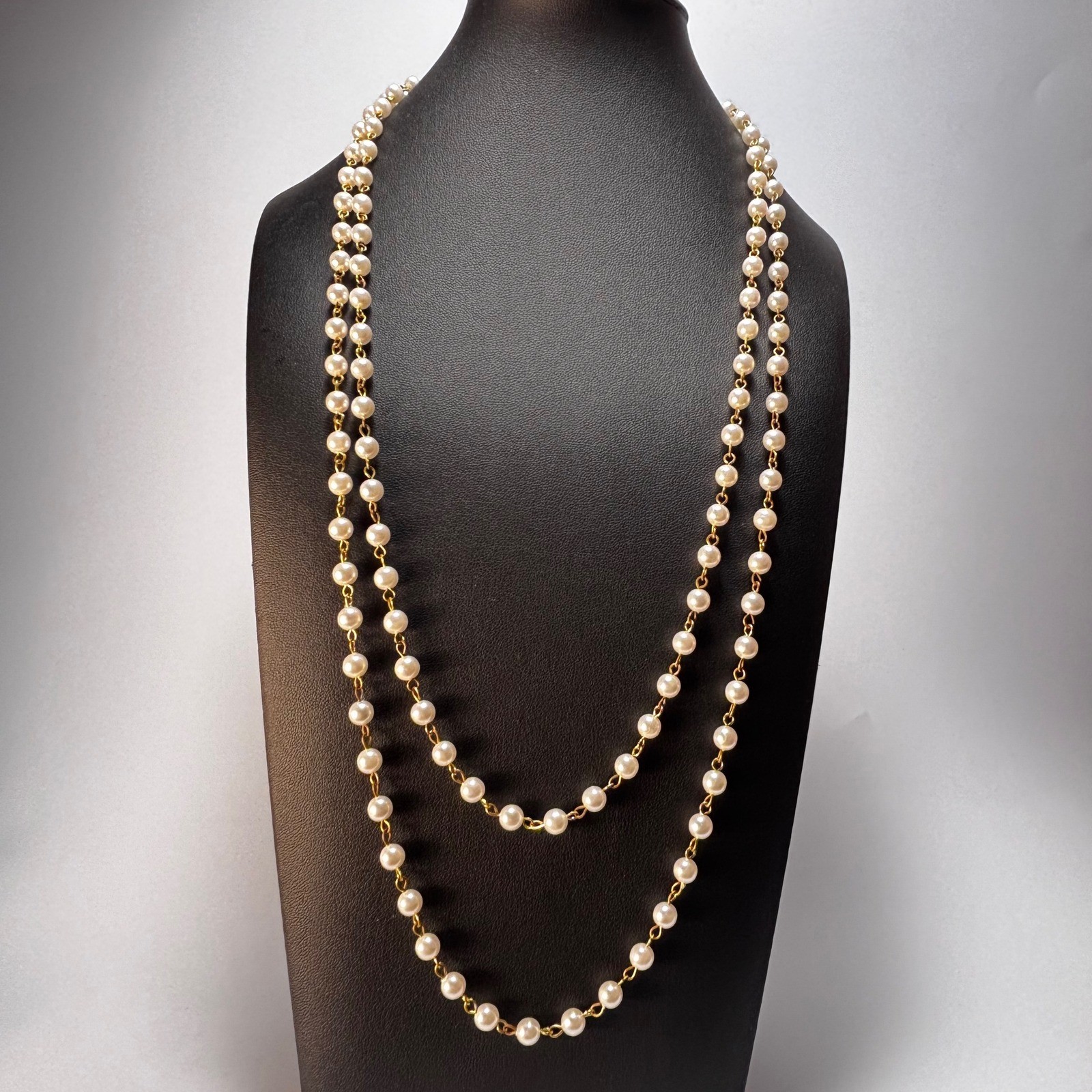 Vintage Necklace Gold Tone Double Strand Faux Pearl Gorgeous Rhinstone Clasp