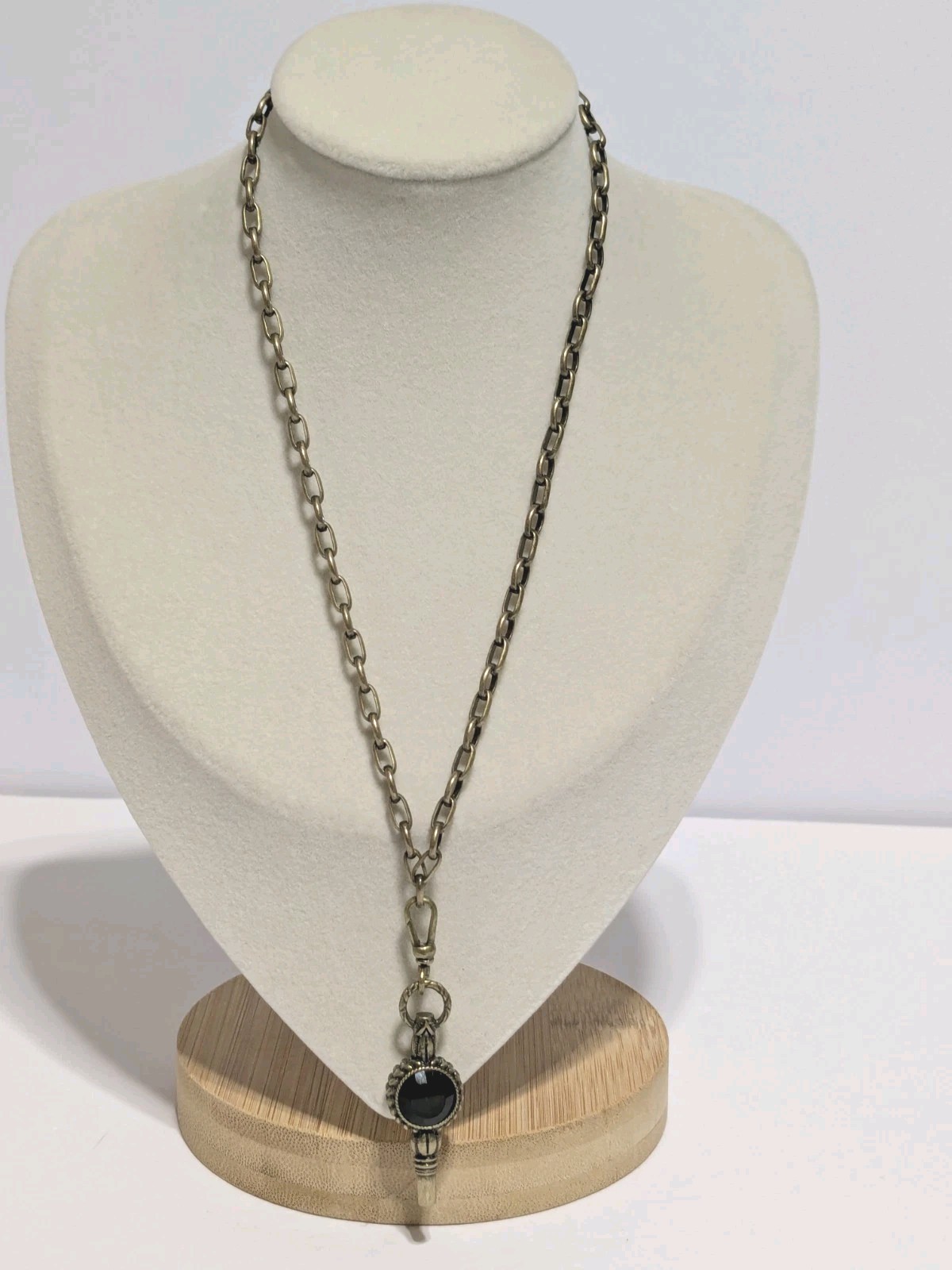 Gold Tone Antique Style Necklace -Reversible Etched Heart & Glass Pendant 16″
