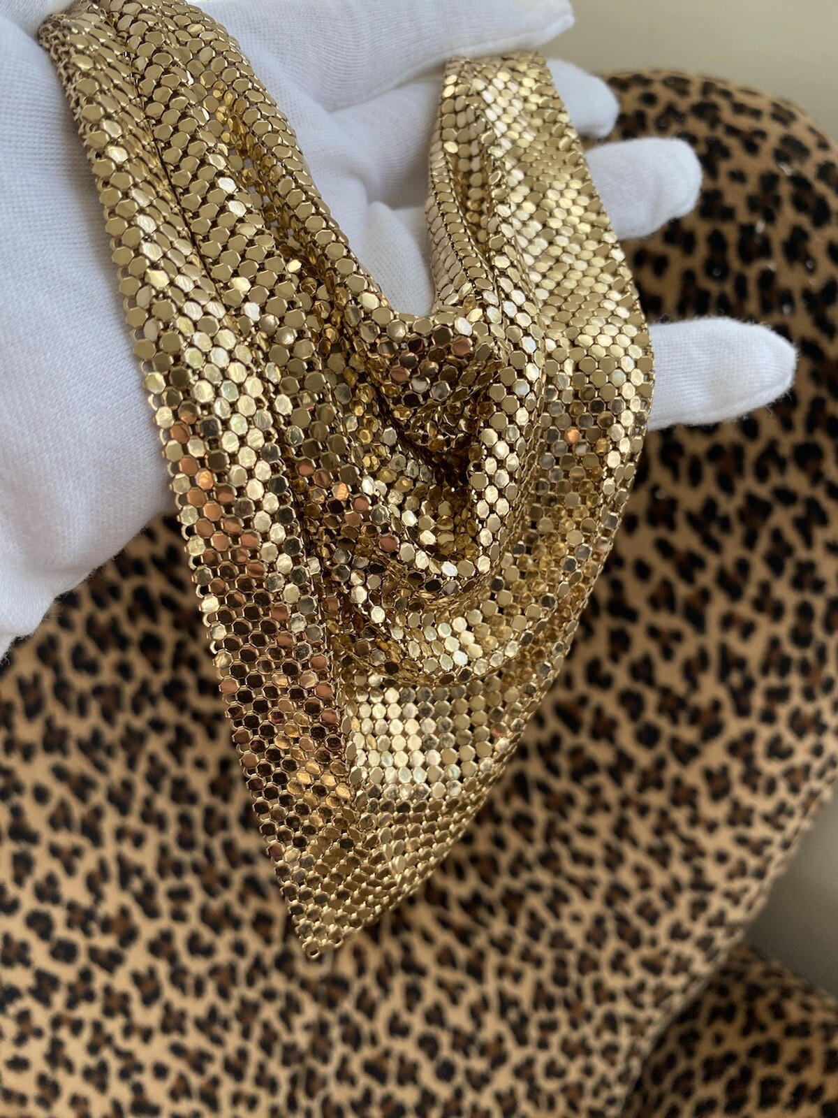 Vintage WHITING & DAVIS Bag Purse Co Gold Mesh Disco Retro Necklace Video!